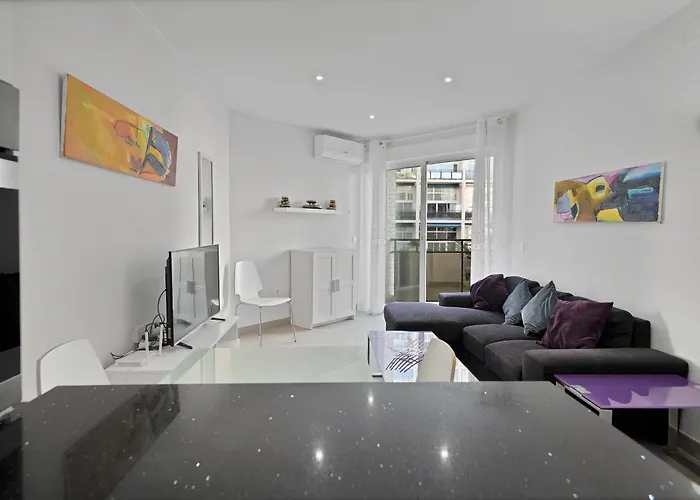 Skol C320 - Wā Apartment Marbella